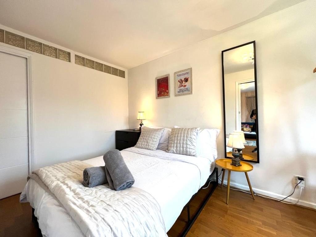 Great 2 Bedrooms Apartment 15 Mins From The Centre Londres Exterior foto